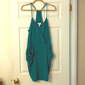 BCBGeneration green dress with pockets